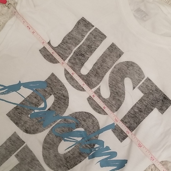 Nike Tshirt Just Do It Barcelona - Picture 3 of 6